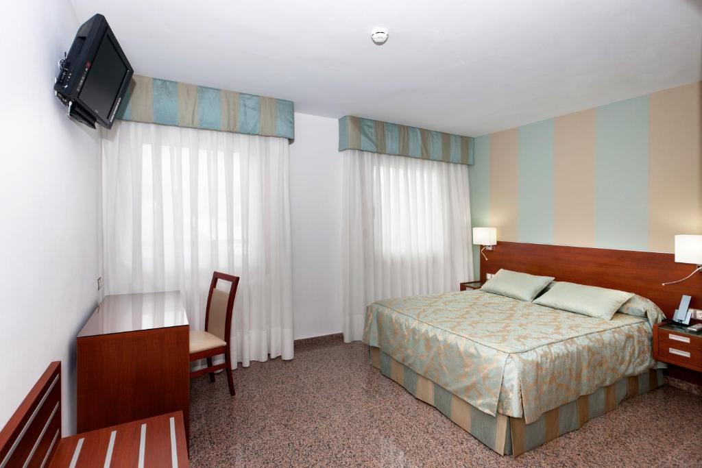 Hotel Marivella Calatayud Quarto foto